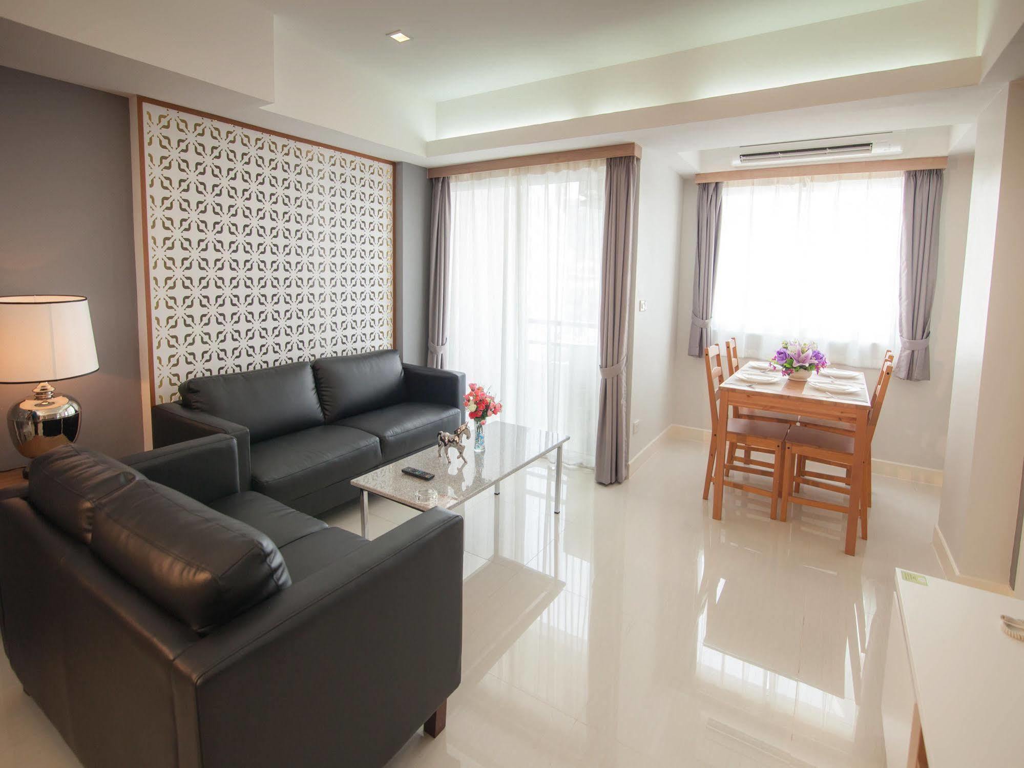 Racha Residence Si Racha Extérieur photo